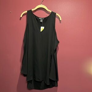 Brand new black top from Dillards.